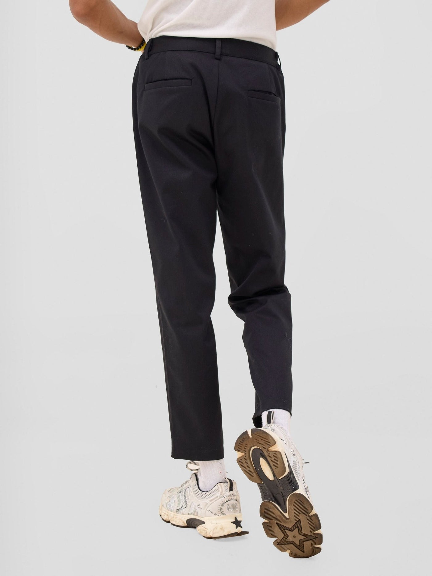 Zoya Sadira Mens' Chino Pants - Black - Shopzetu