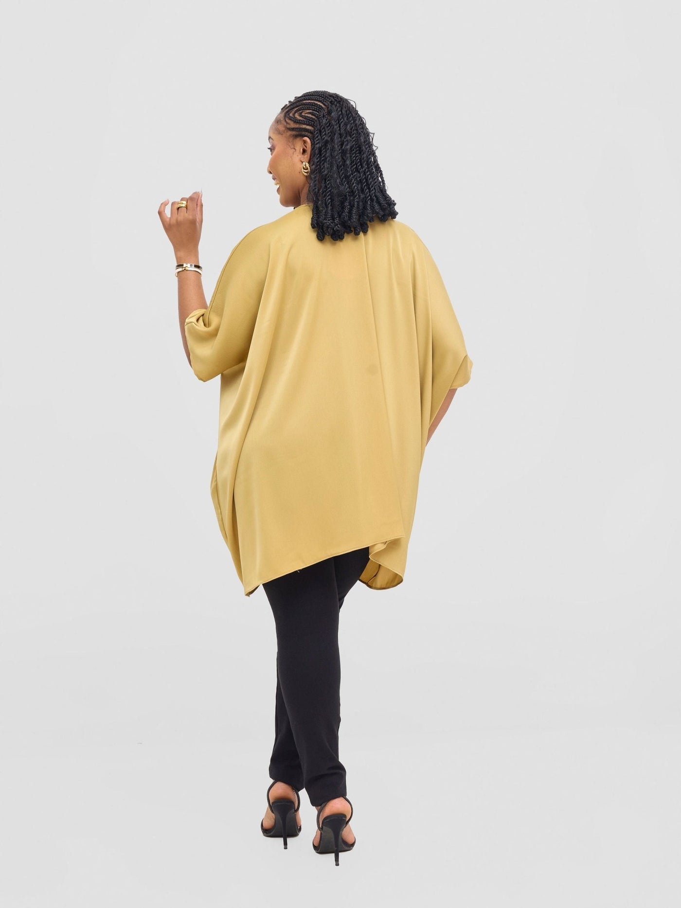 Vivo Tahisa Loose Top - Light Olive - Shopzetu