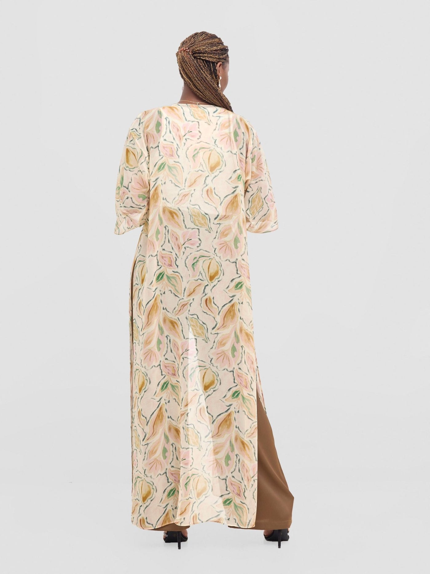Vivo Basic Nandi High Slit Kimono - Cream / Pink Print - Shopzetu
