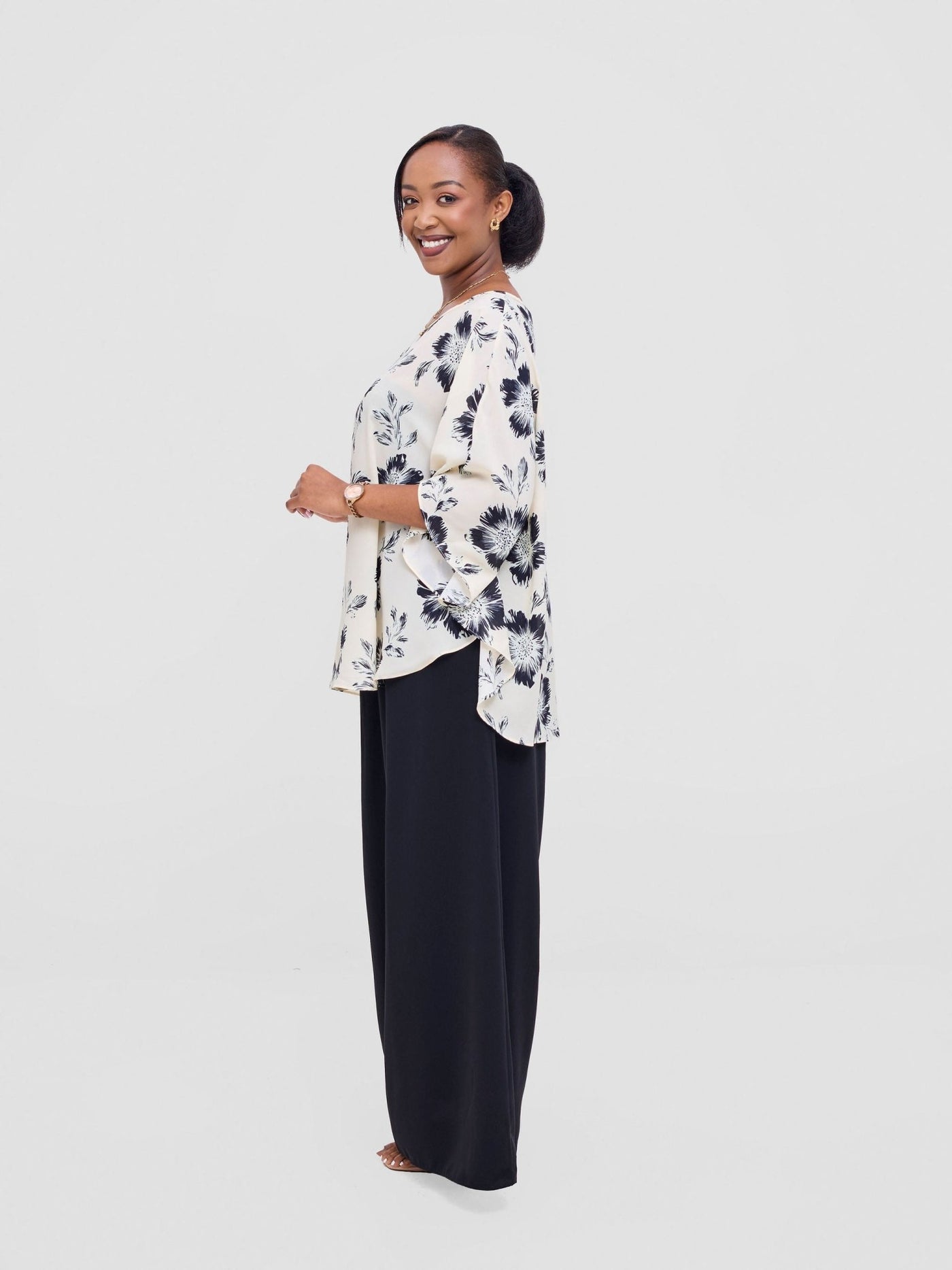 Vivo Sakari Circular Loose Top - Off - white / Black Crepe Print - Shopzetu