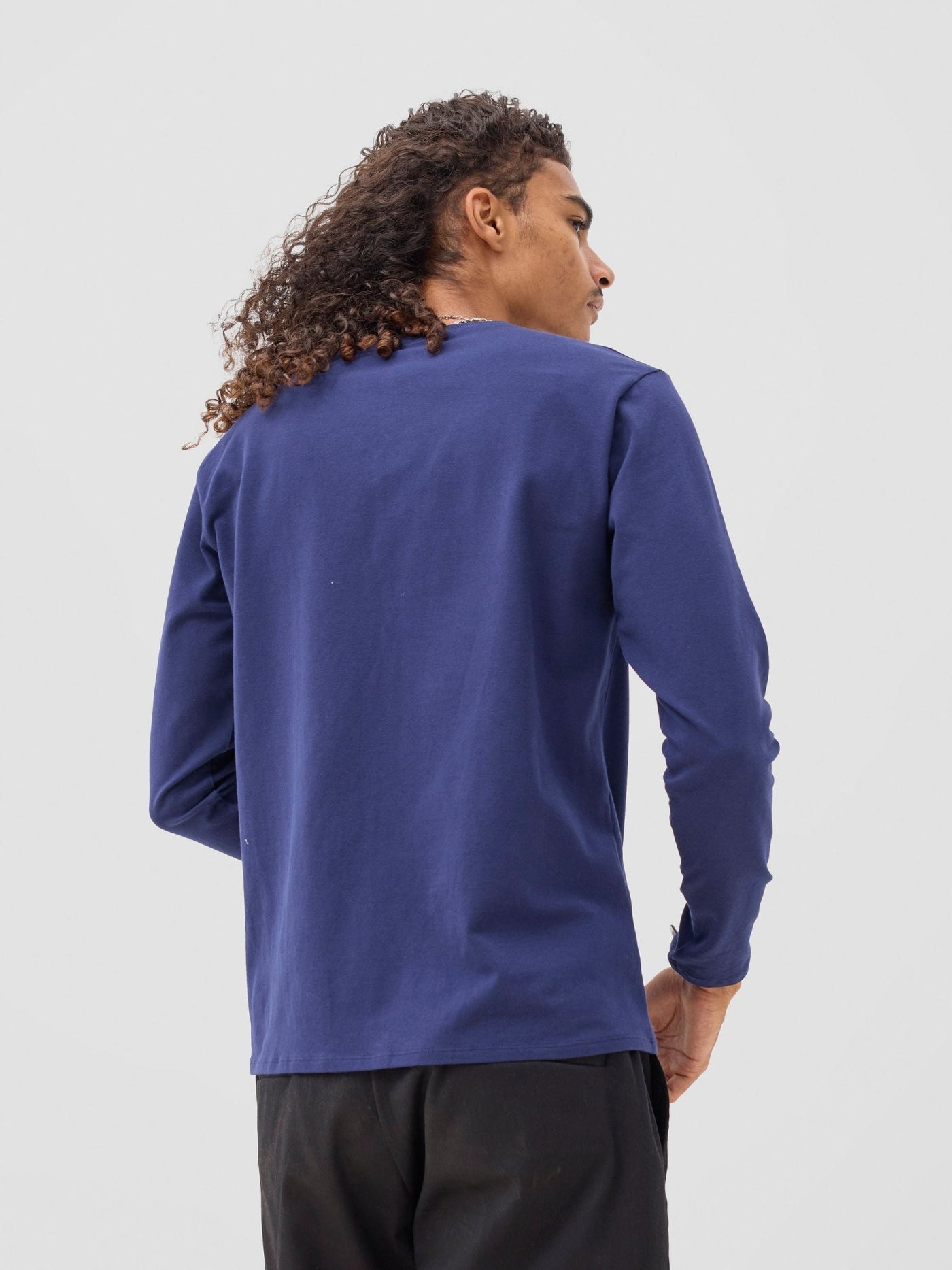 Zoya Yuni Men's Long Sleeve T-shirt - Navy Blue - Shopzetu