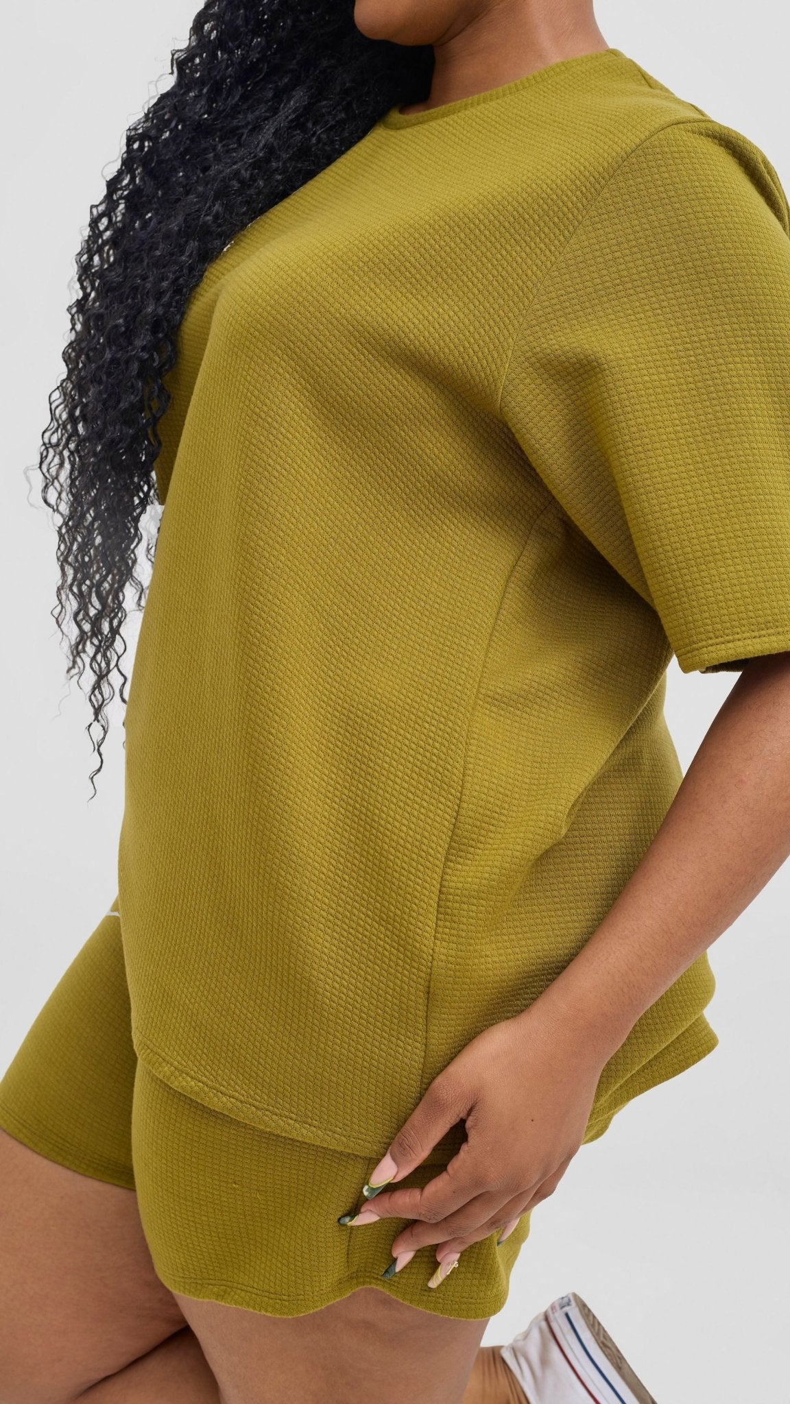Shiv & Shikie X Safari Boxy T Shirt - Olive - Shopzetu