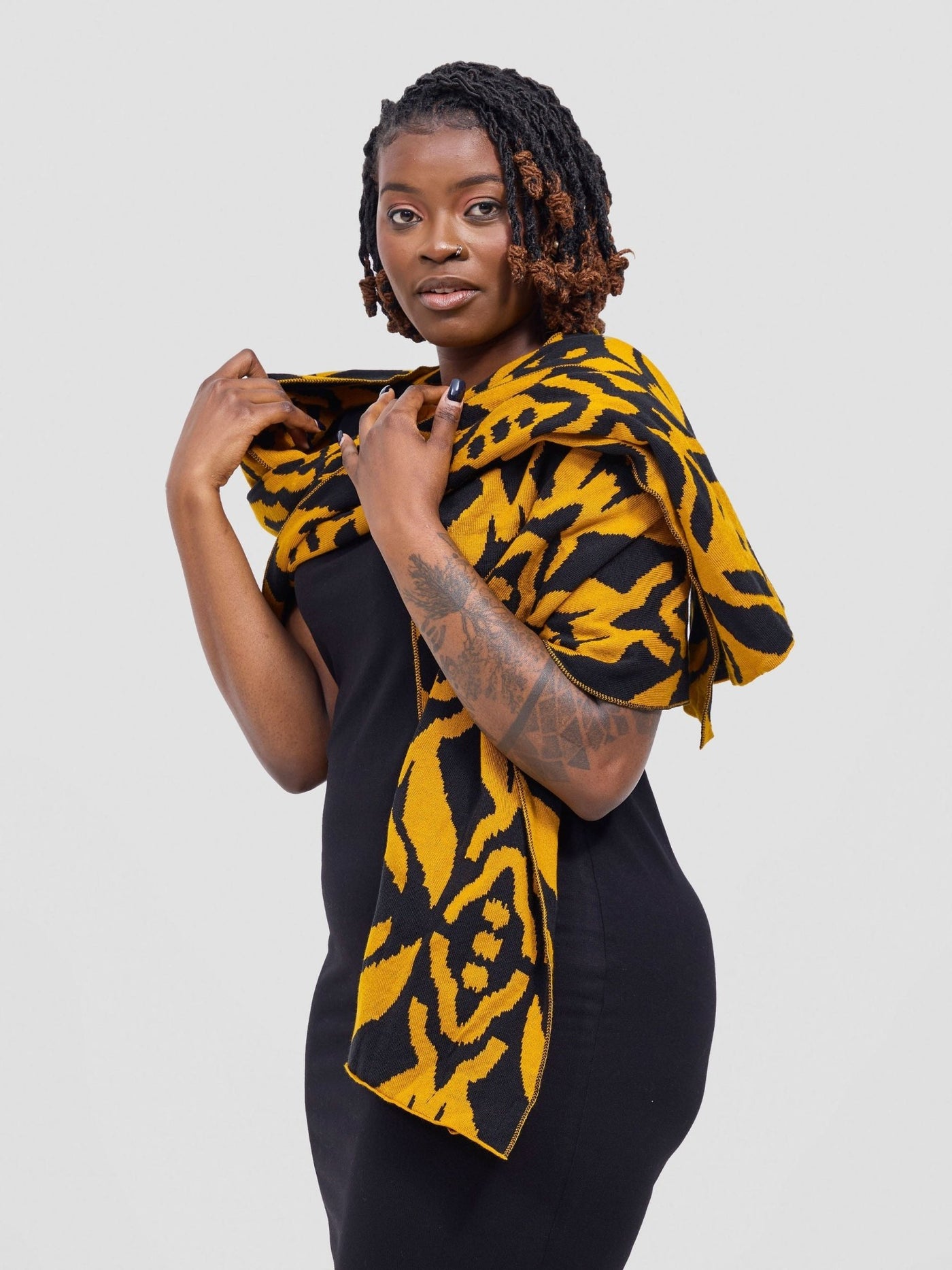 Vivo Lalani Scarf Without Fringes - Mustard / Black Ukwi Print - Shopzetu