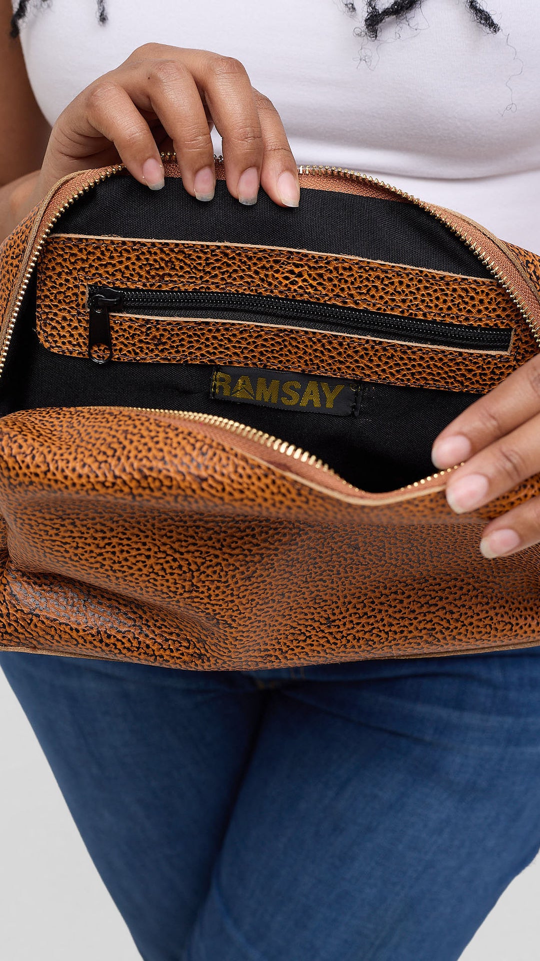 Leather Aura Mamba Makeup Pure Leather Bag - Brown