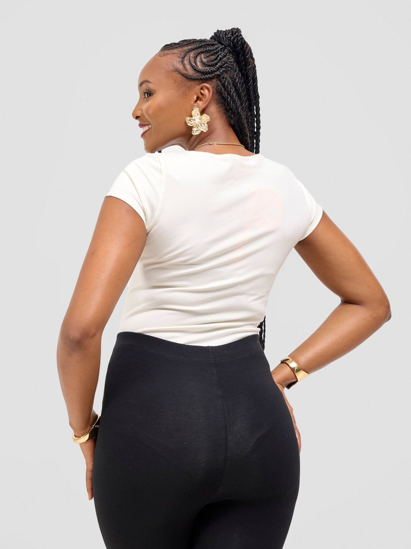 Vivo Basic Cap Sleeved Bodysuit - Off White - Shopzetu
