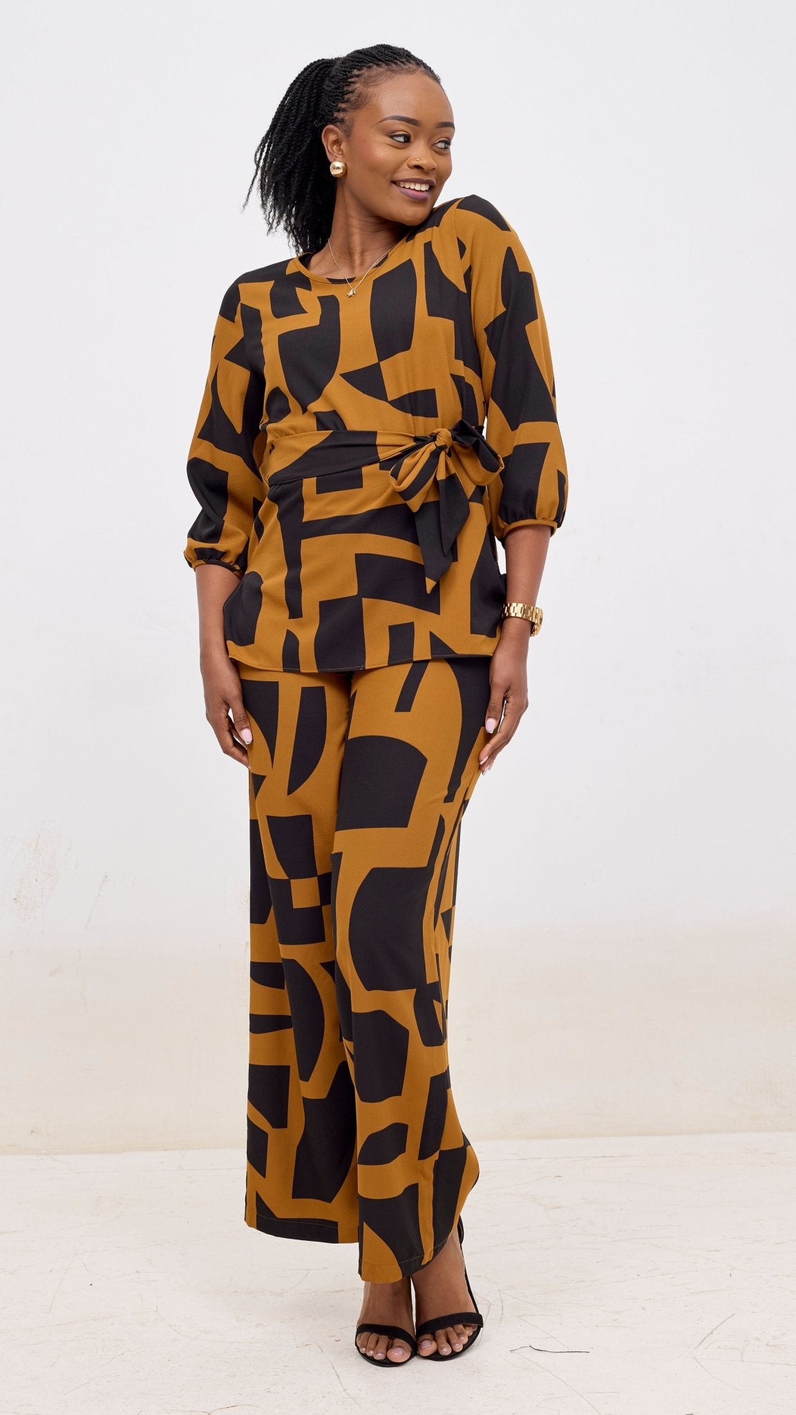 Vivo Kani Bishop Sleeve Top - Dark Mustard / Black Dashen Print - Shopzetu