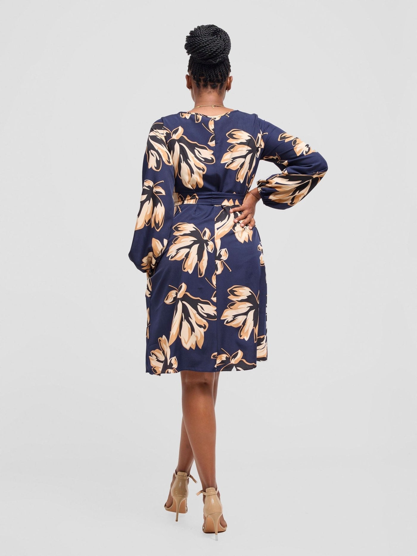 Vivo Basic Ayo Bishop Sleeve Dress - Black / Brown Print - Shopzetu
