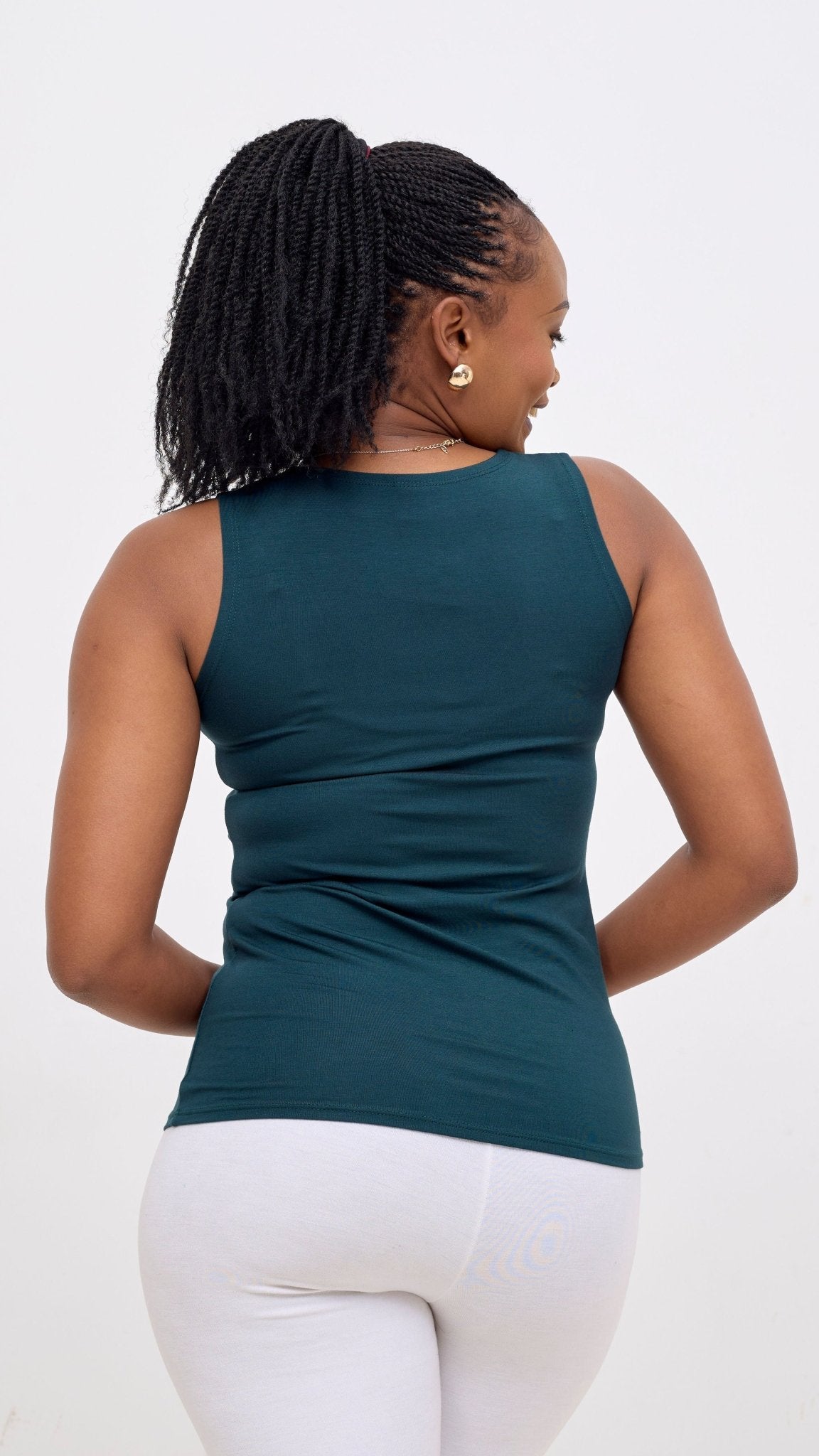 Vivo Basic Val Tank Top - Dark Green - Shopzetu