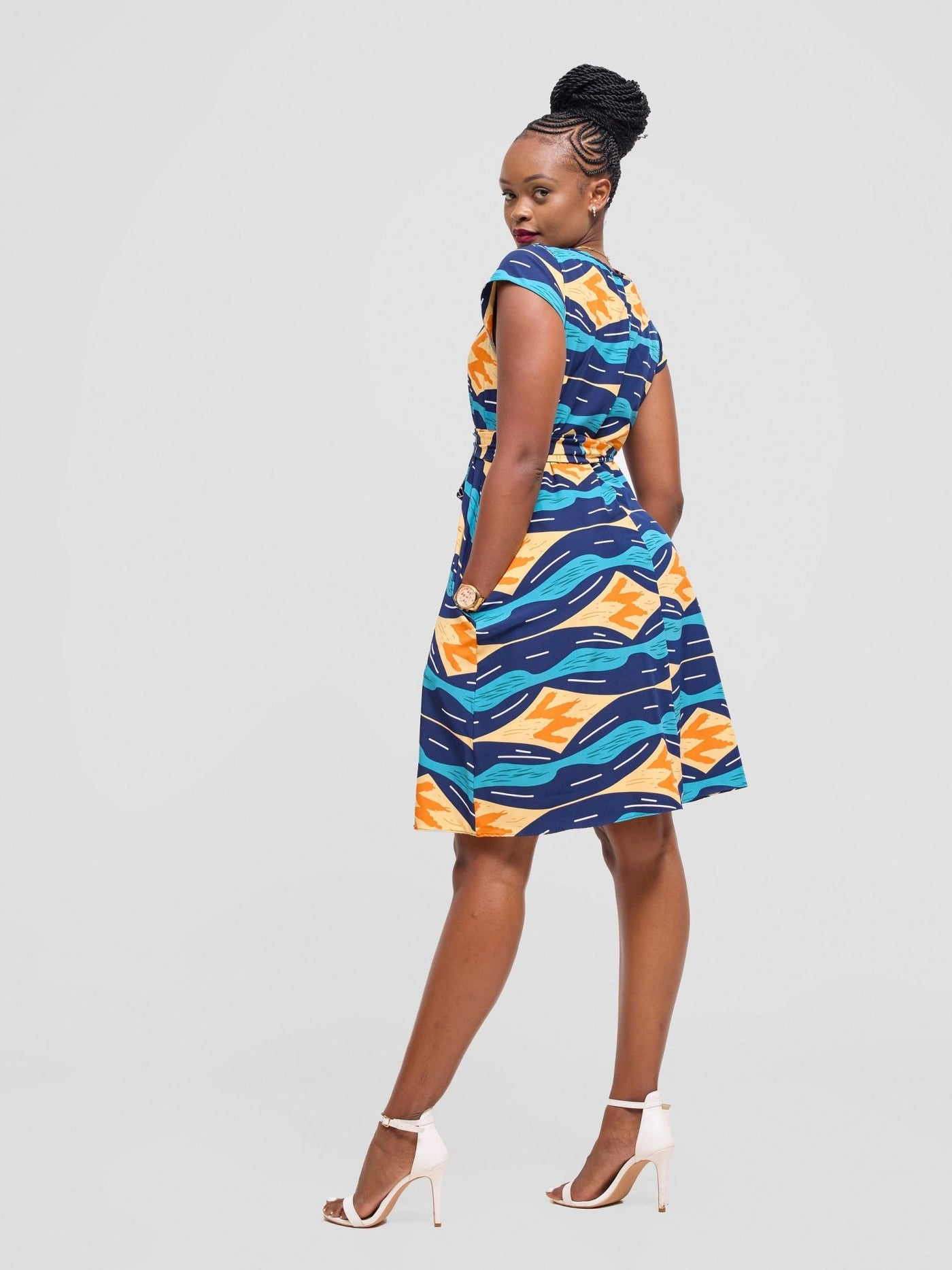 Vivo Basic Cap Sleeve Knee Length Tent Dress - Navy / Light Mustard Print - Shopzetu