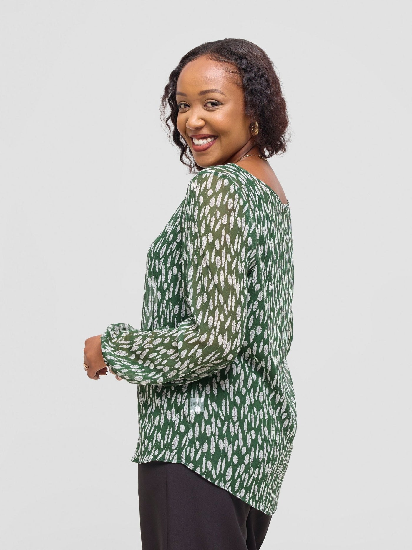 Vivo Basic Long Sleeved Bishop Top - Green / White Ifi Print - Shopzetu