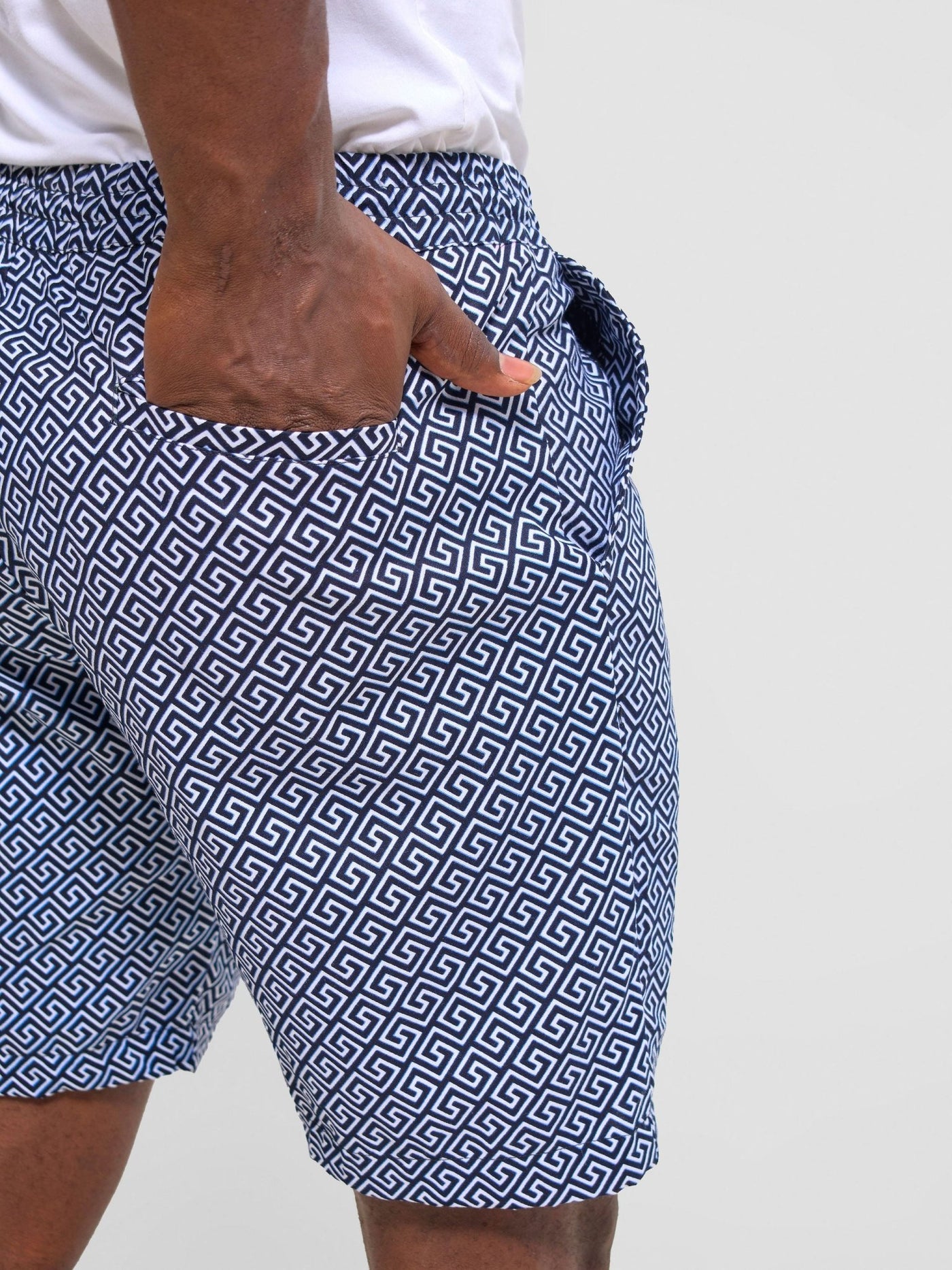 Safari Men Drawstring Shorts - Himo Print - Shopzetu