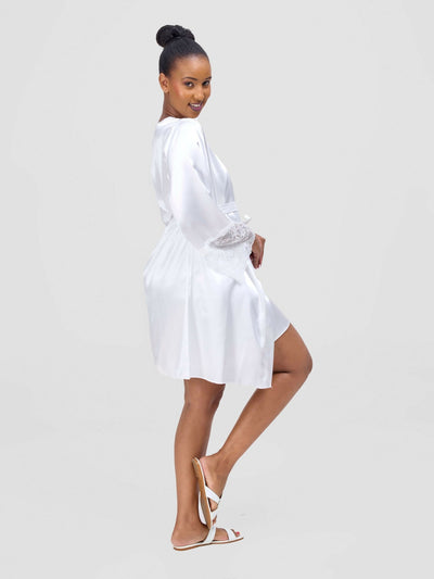 Iristyle Satin Short Robe And Gown Set - White - Shopzetu