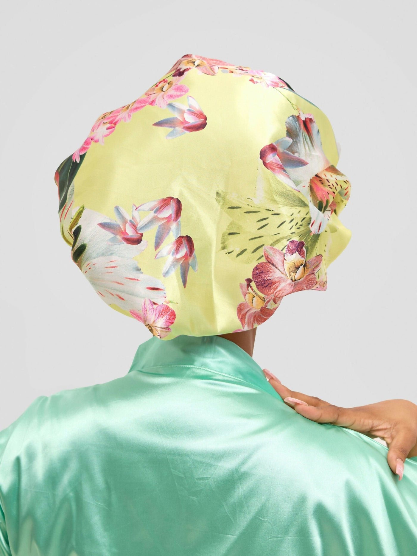 Satin Revolution Silk Meets Satin Tie Bonnet - Grey - Shopzetu