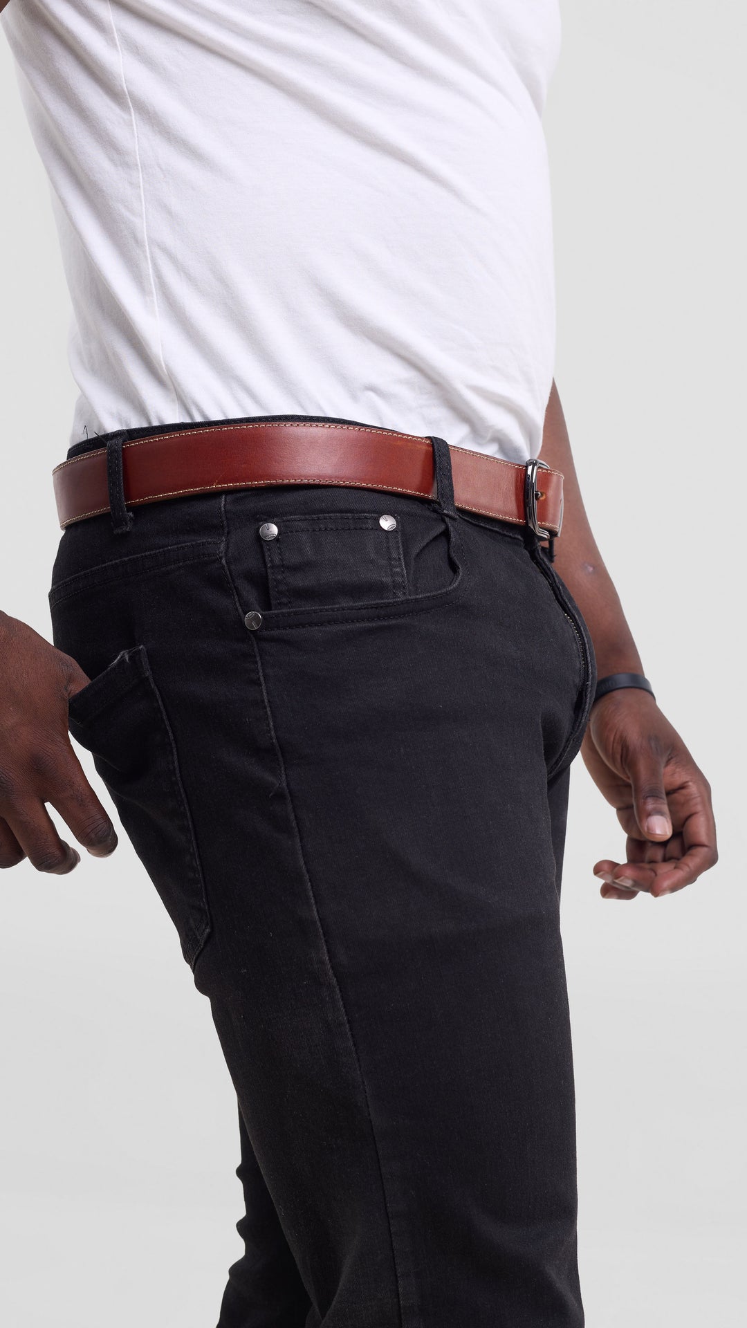Foiyd Leather Men's Belt - Red
