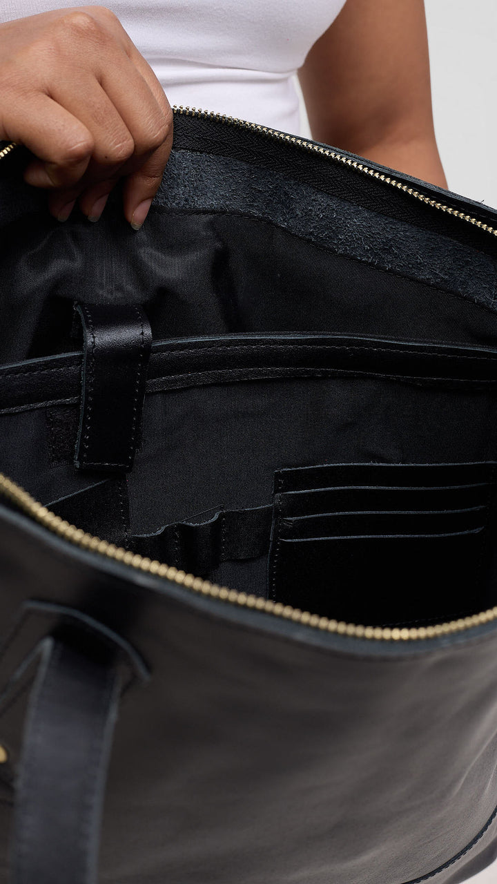 Leather Aura Asili Laptop Bag - Black