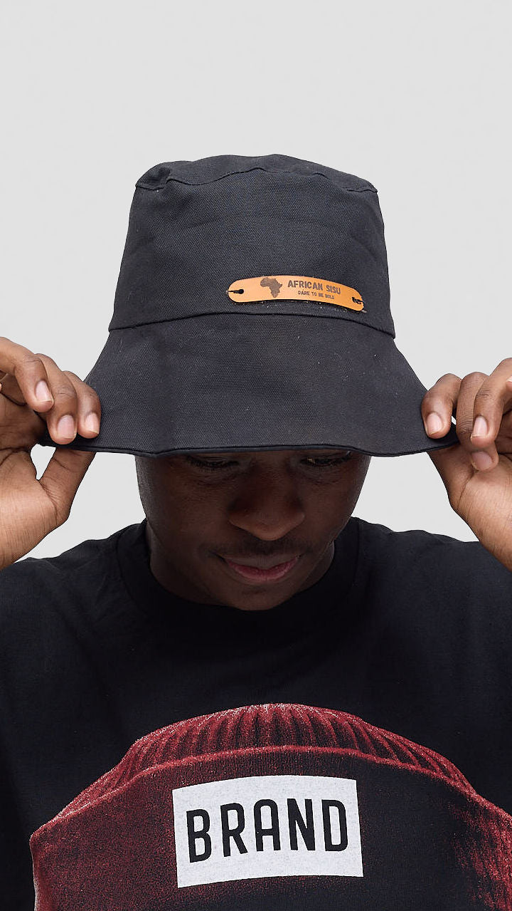 African Sisu Classic Black Bucket Hat – Minimalist Unisex Streetwear