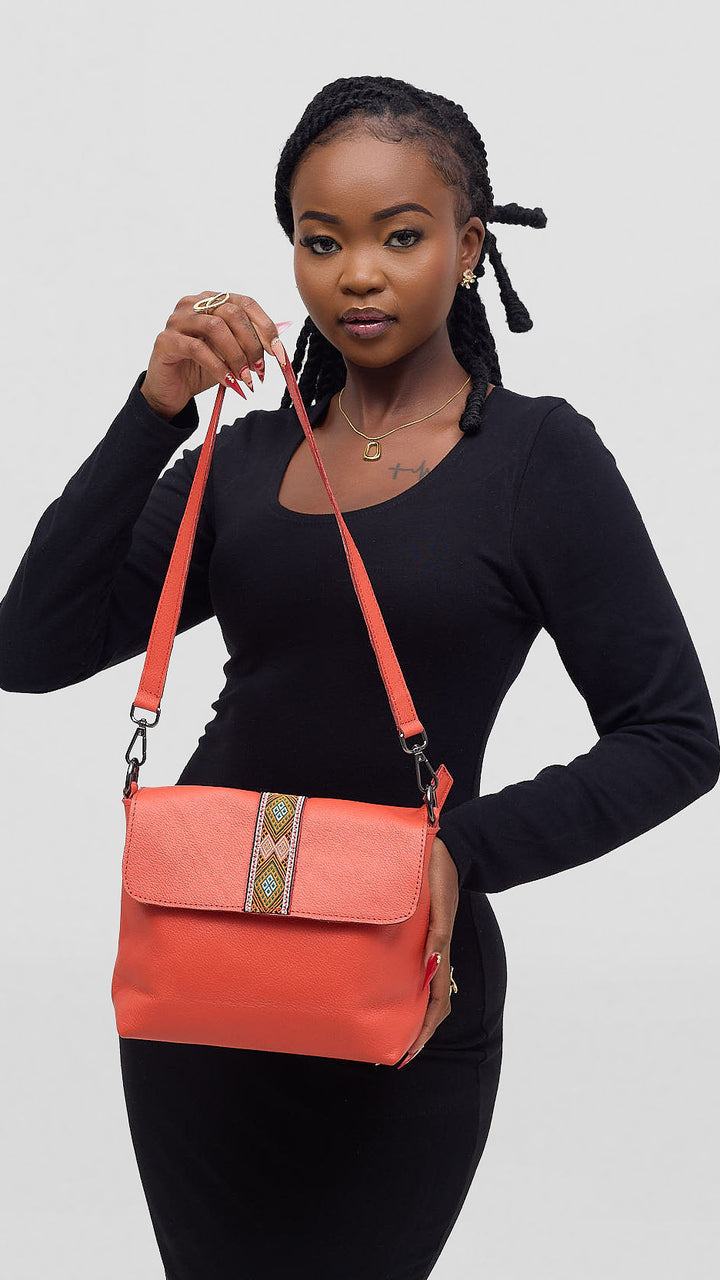 Leather Aura Savannah Bag - Red