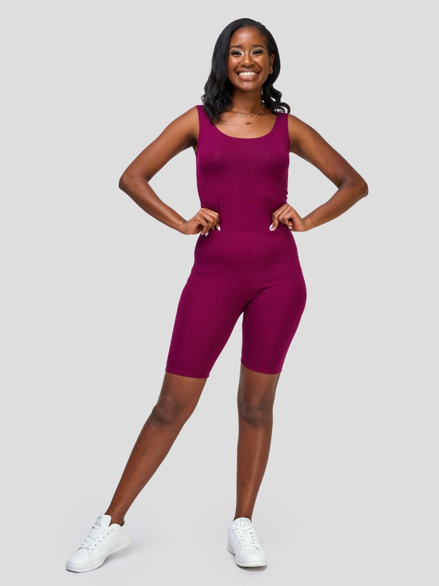Vivo Essentials Tank Top - Mulberry - Shopzetu