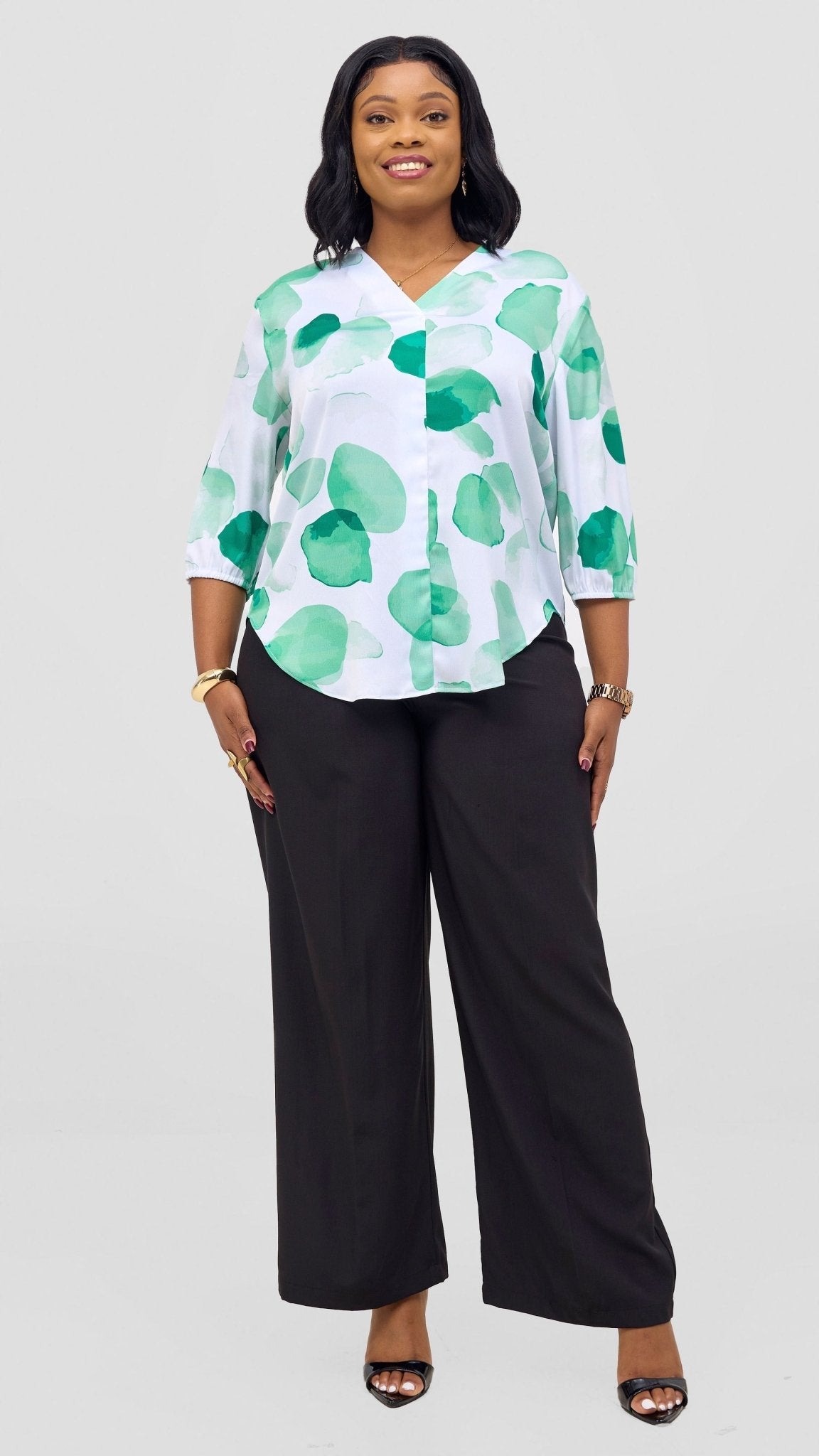 Vivo Dua 3/4 Sleeved V Neck Shirt - White / Green Arisi Print - Shopzetu