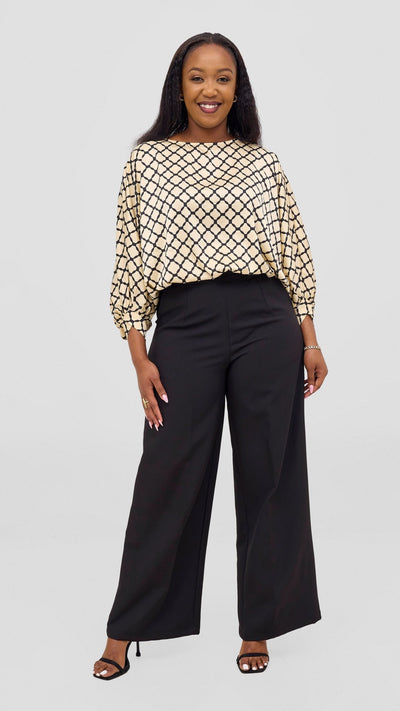 Vivo Sawari Crossed Cuff Batwing Top - Light Cream / Black Print - Shopzetu