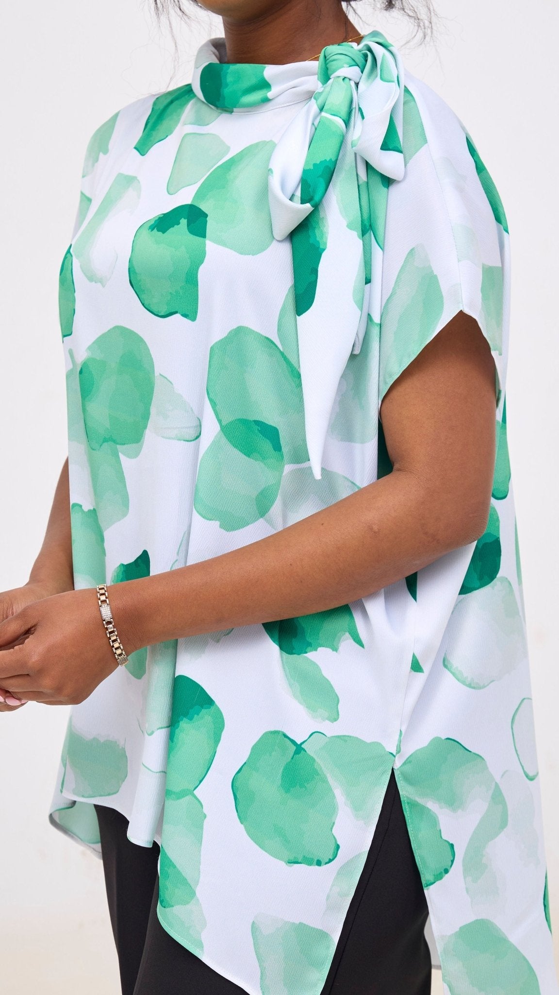 Vivo Takali Tunic Top - White / Green Arisi Print - Shopzetu