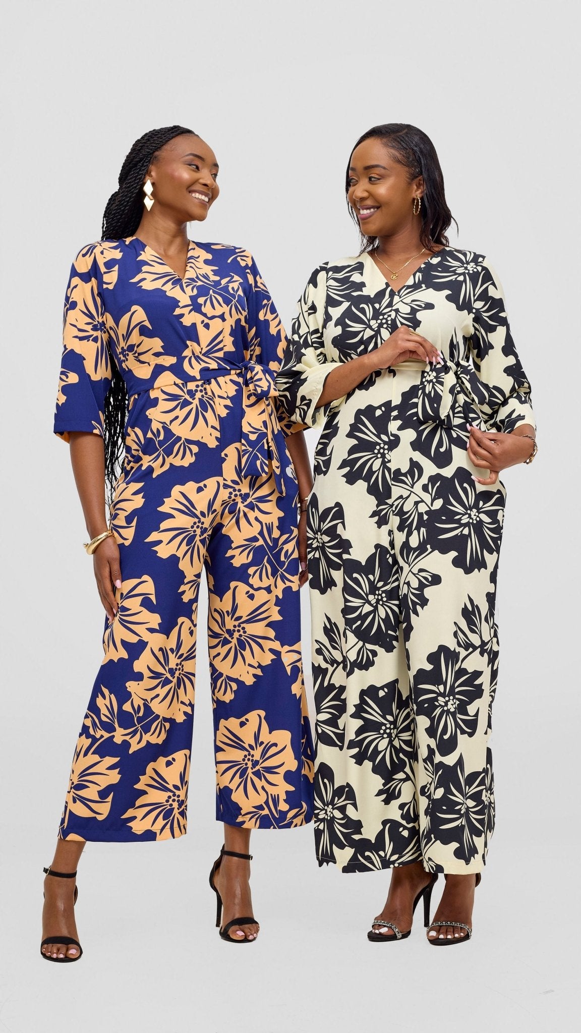 Vivo Diella V - Neck Jumpsuit - Cream / Black Print - Shopzetu