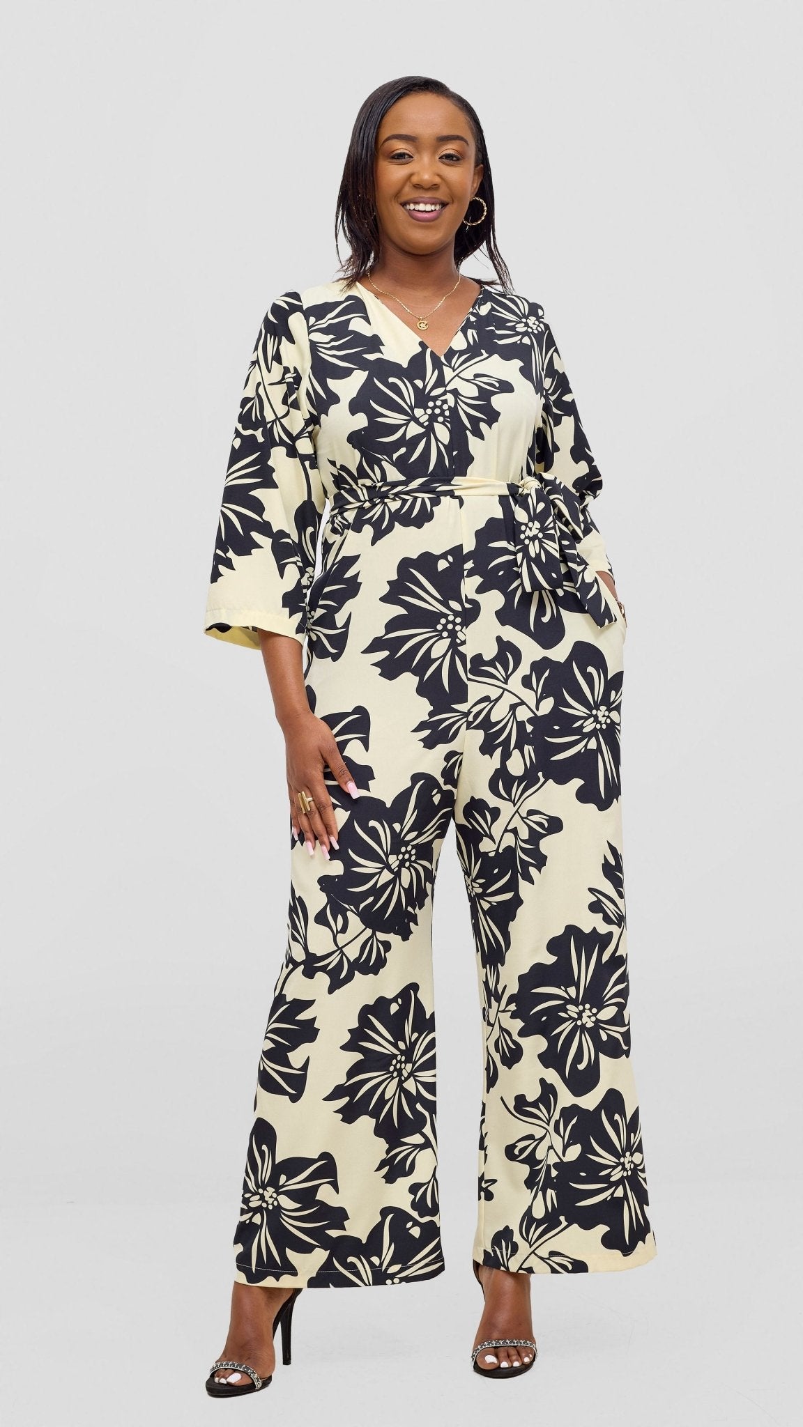 Vivo Diella V - Neck Jumpsuit - Cream / Black Print - Shopzetu