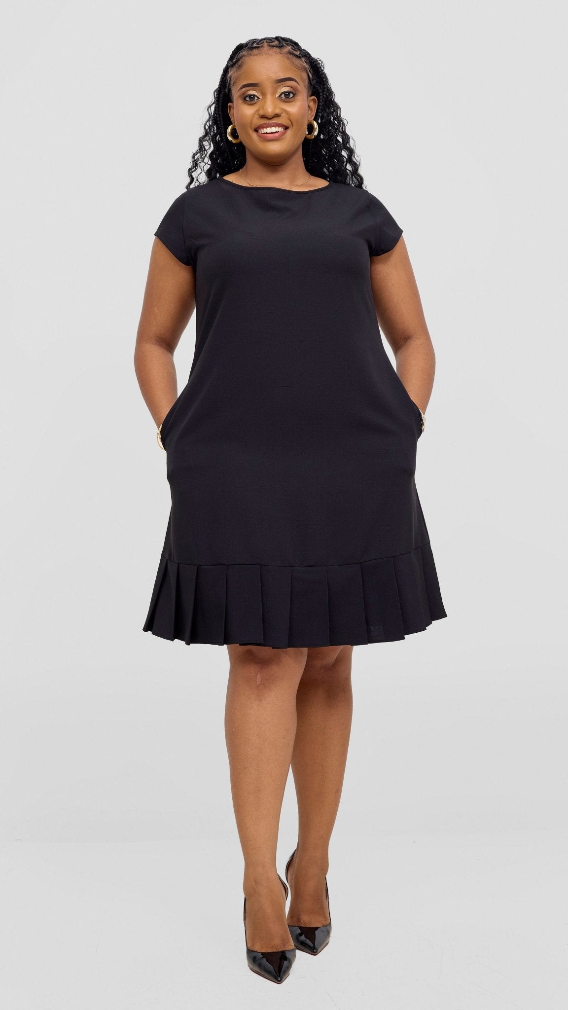 Vivo Diella Pleated Dress - Black - Shopzetu