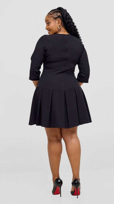 Vivo Diella 3/4 Sleeve Pleated Dress - Black - Shopzetu