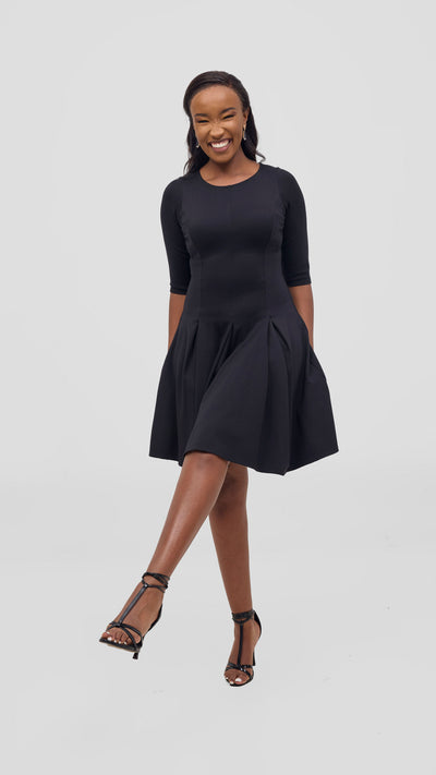 Vivo Aleri A-Line Pleated Dress - Black