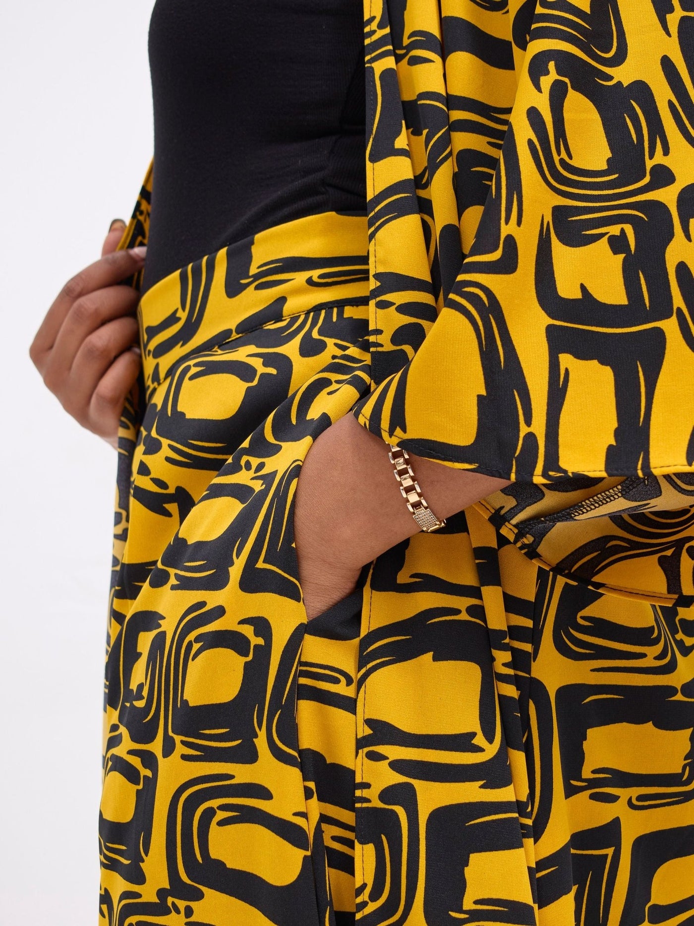 Vivo Basic Crepe Pants - Mustard / Black Umbo Print - Shopzetu