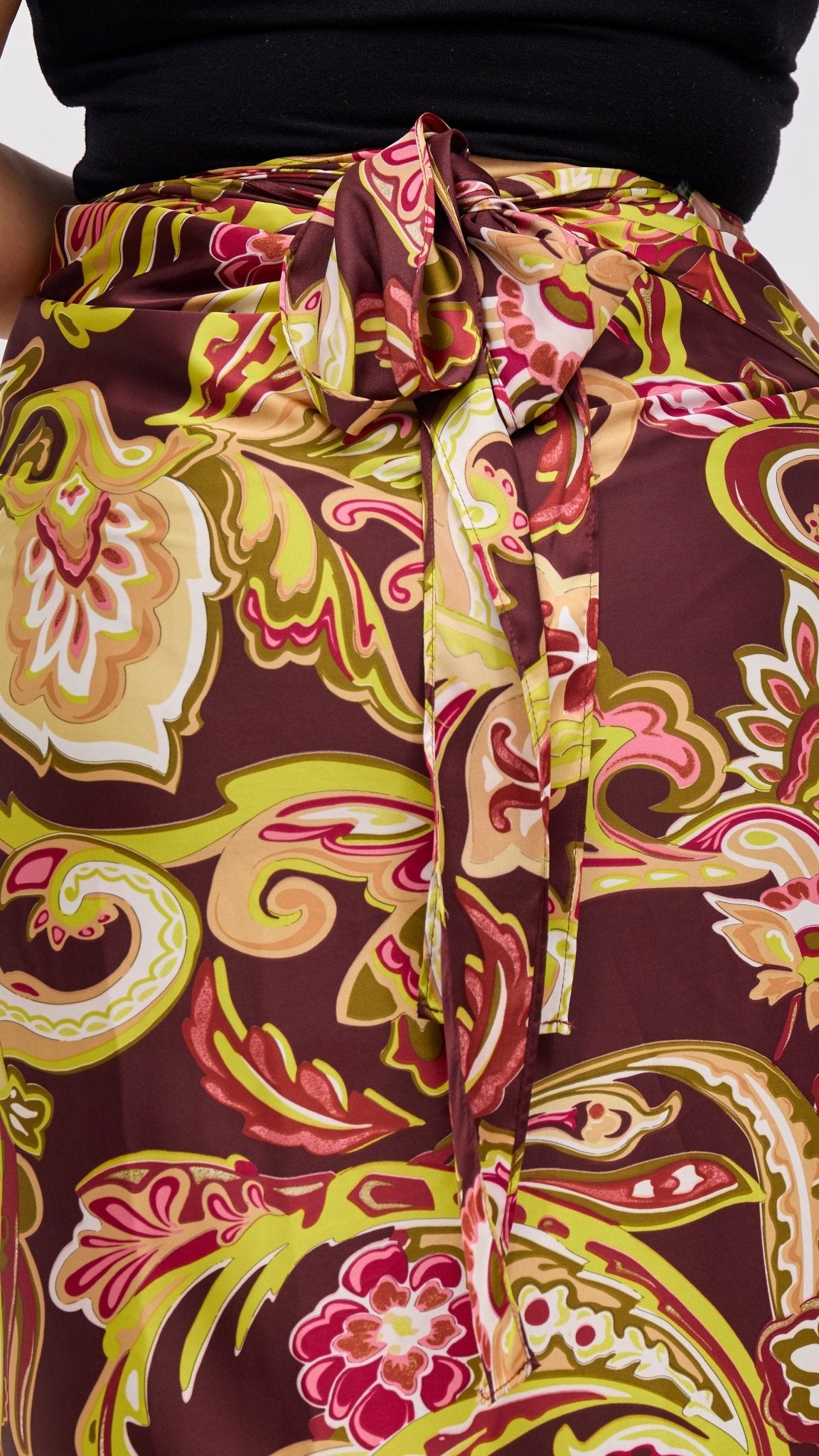 Vivo Sarong Skirt - Burgundy / Tan Print - Shopzetu