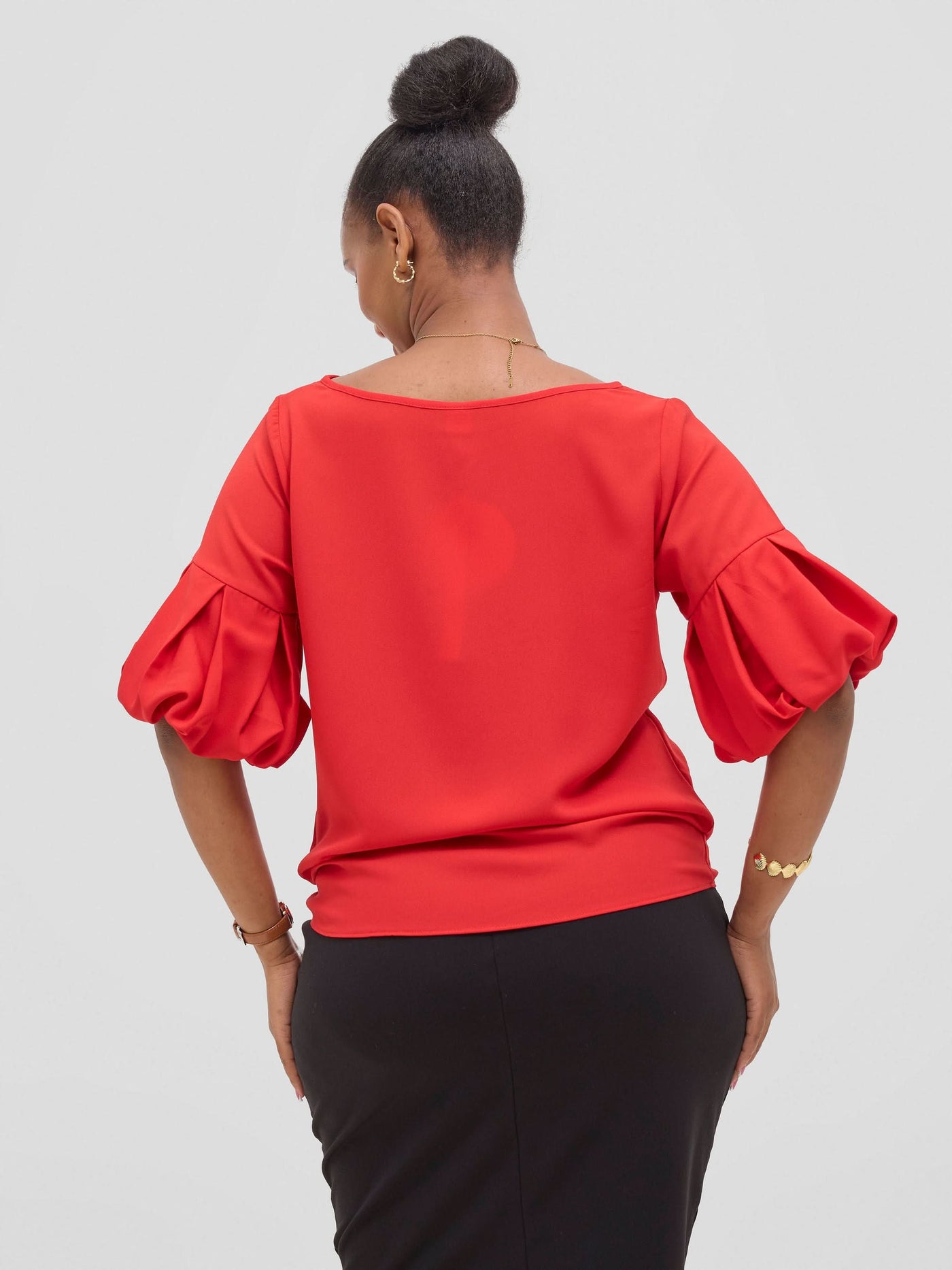 Vivo Basic Boundneck Puff Sleeve Top - Red