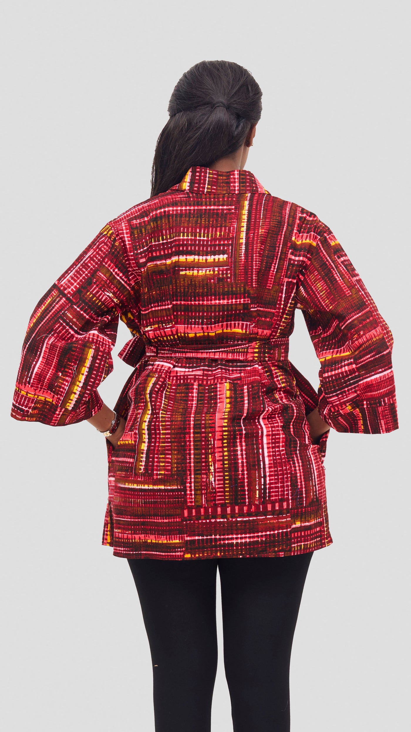 Vivo Short Kimono - Maroon / Pink Ara Print