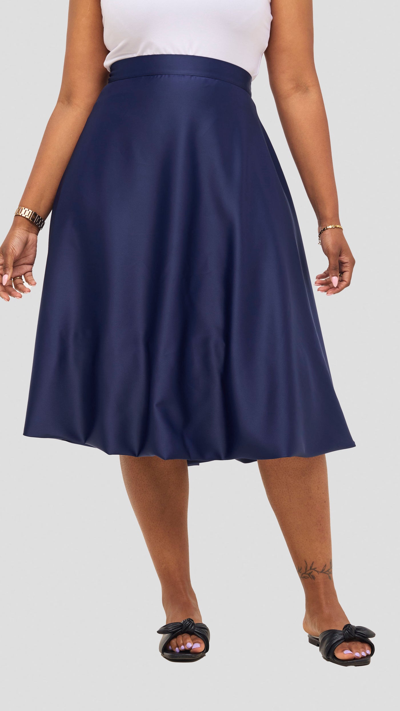 Vivo Iyana Bubble Midi Skirt - Navy