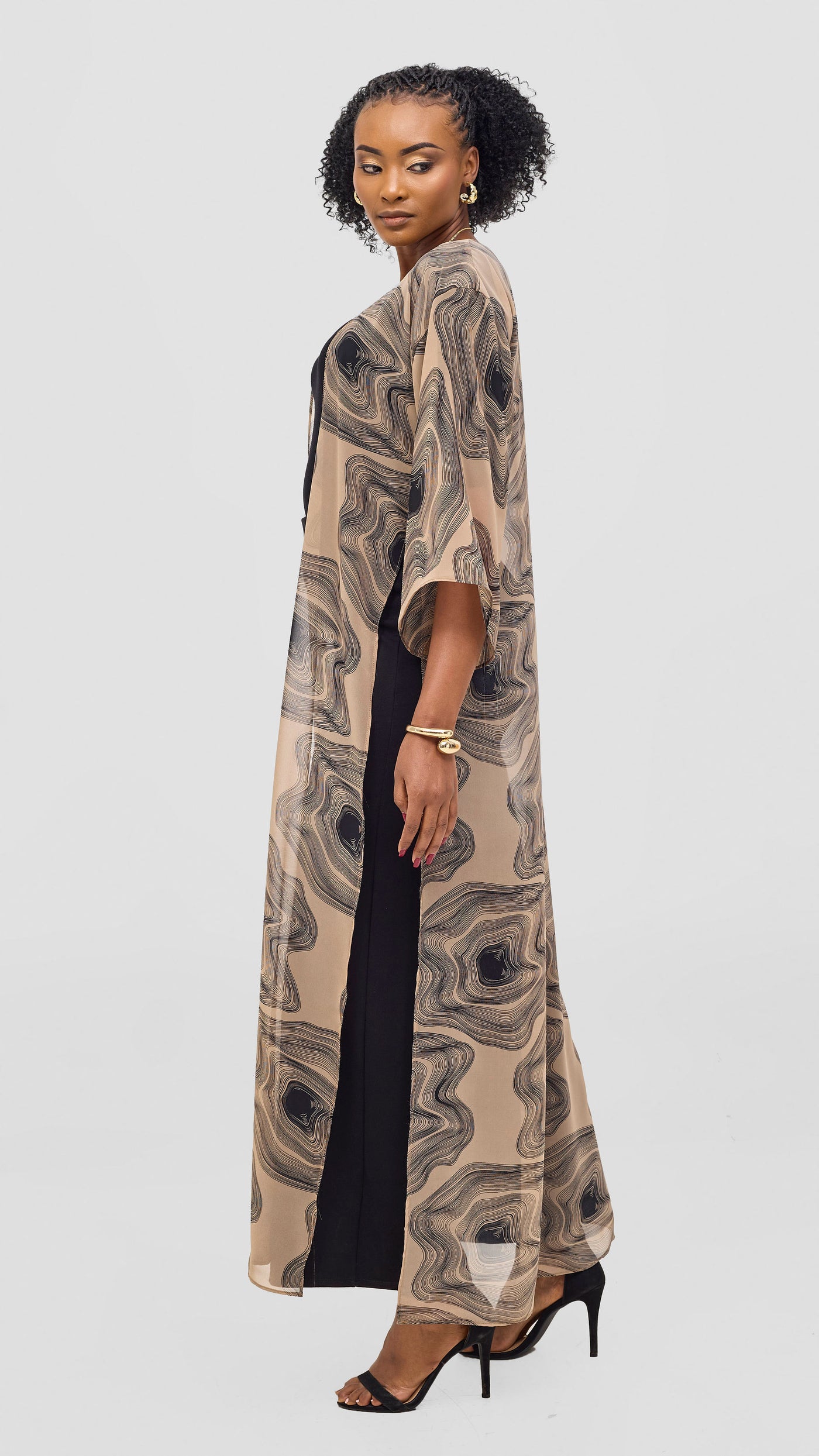 Vivo Nandi High Slit Kimono - Light Tan / Black Print
