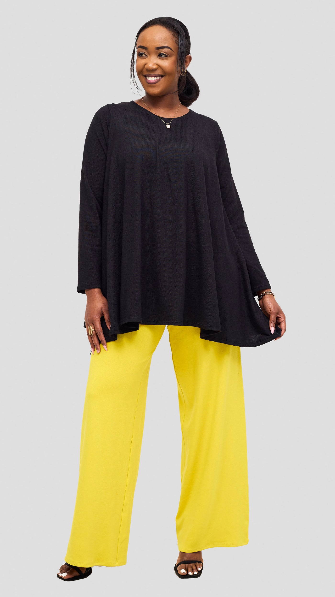 Vivo Tanda Loose Sweater - Black