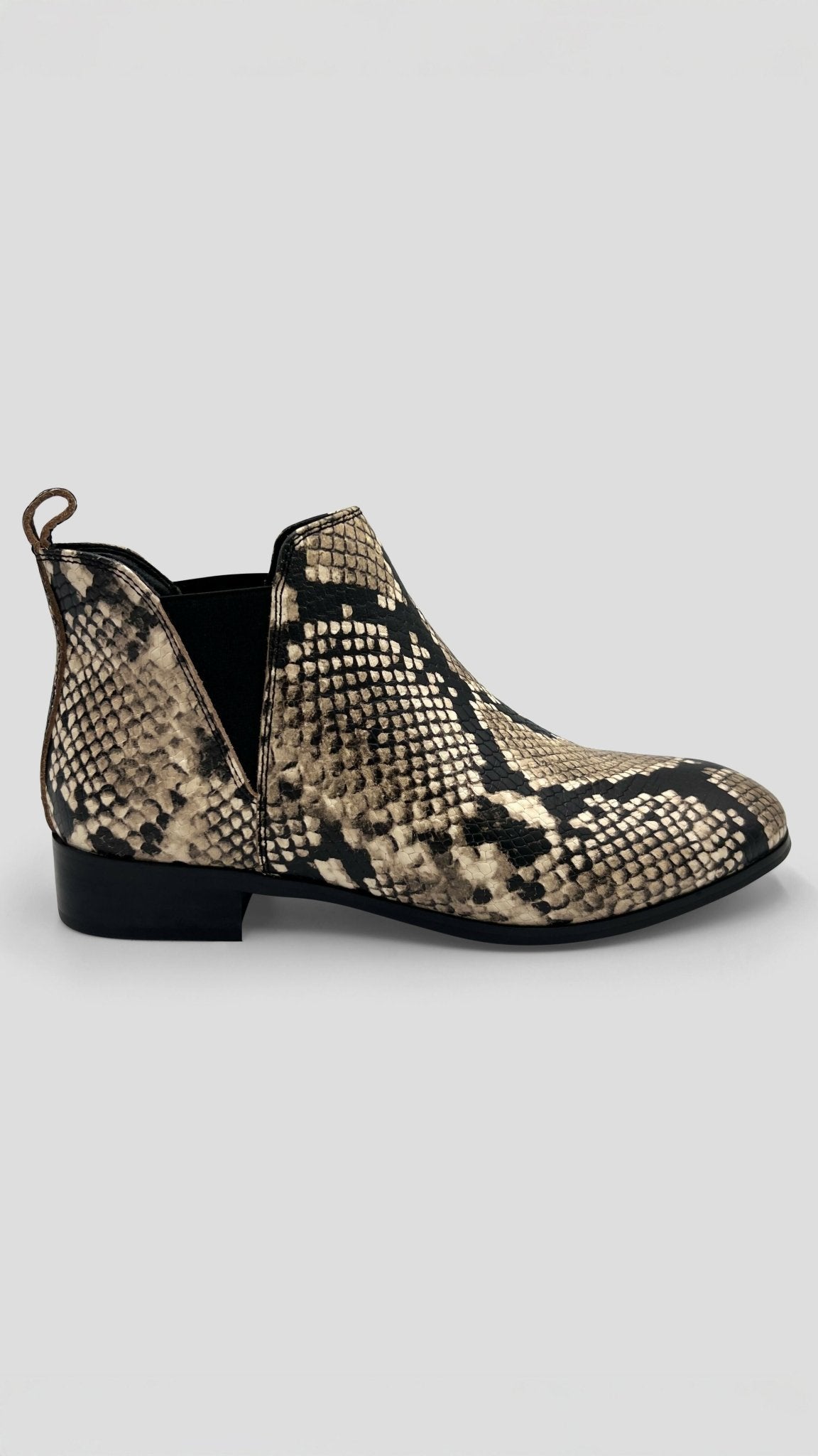 Julz Aria Beige Boot - Snake Print - Shopzetu