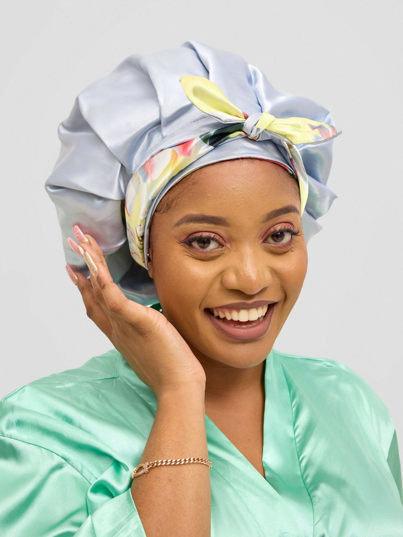 Satin Revolution Silk Meets Satin Tie Bonnet - Grey - Shopzetu