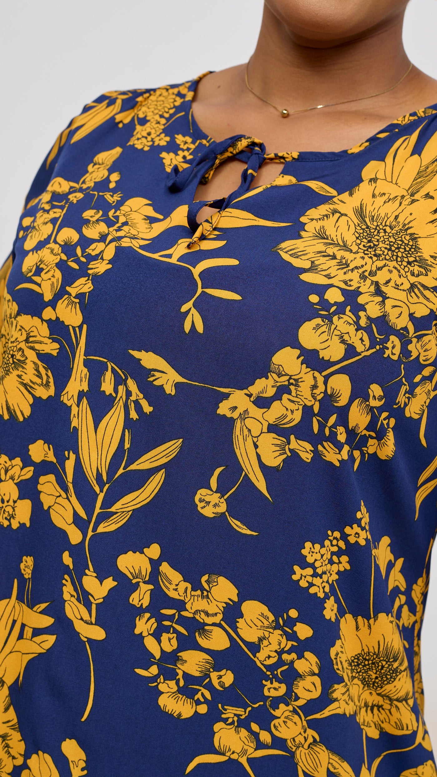 Vivo Nala 3/4 Sleeve Tent Dress - Navy / Mustard Print