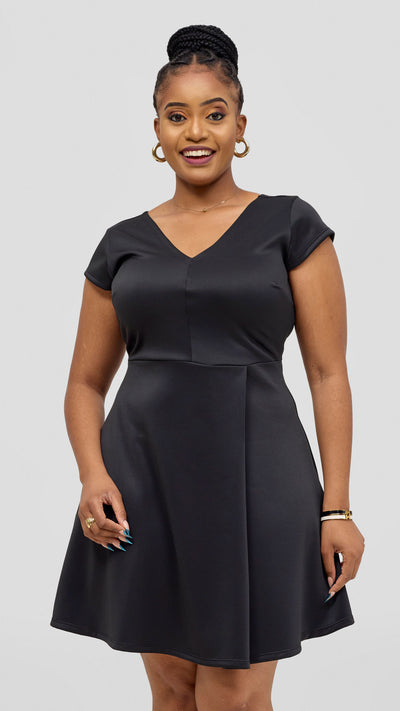 Vivo Nora Front Pleat Knee Length Dress - Black