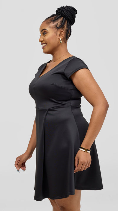 Vivo Nora Front Pleat Knee Length Dress - Black