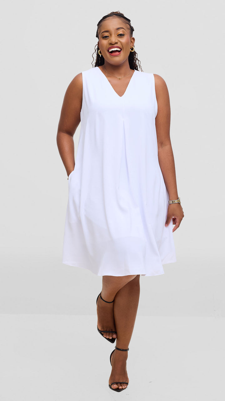 Vivo Ava Front Pleat Knee Length Dress In Crepe - White