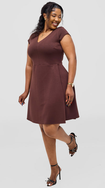 Vivo Nora Front Pleat Knee Length Dress - Chocolate