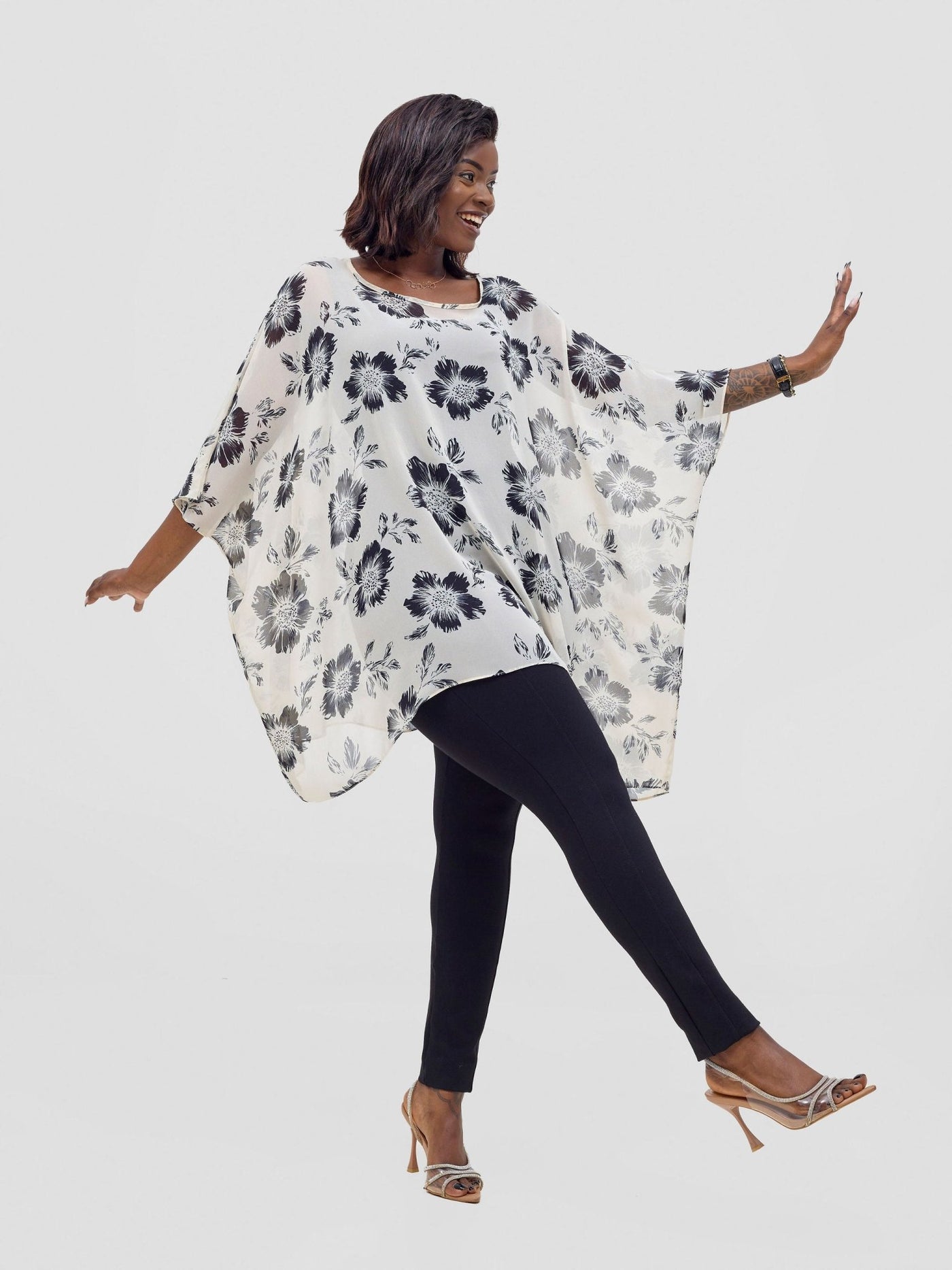 Vivo Basic Liv Chiffon Top - Off - white / Black Print - Shopzetu