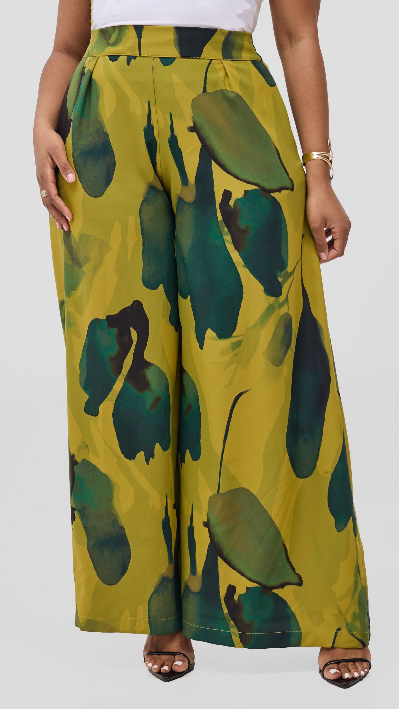 Vivo Ayla Crepe Pants - Olive / Dark Green Dola Print