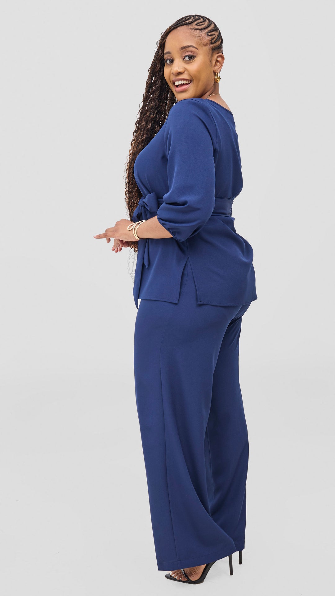 Vivo Kani Bishop Sleeve Top in Crepe - Navy