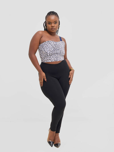 Gravio Fashions Keru Top - White / Black - Shopzetu