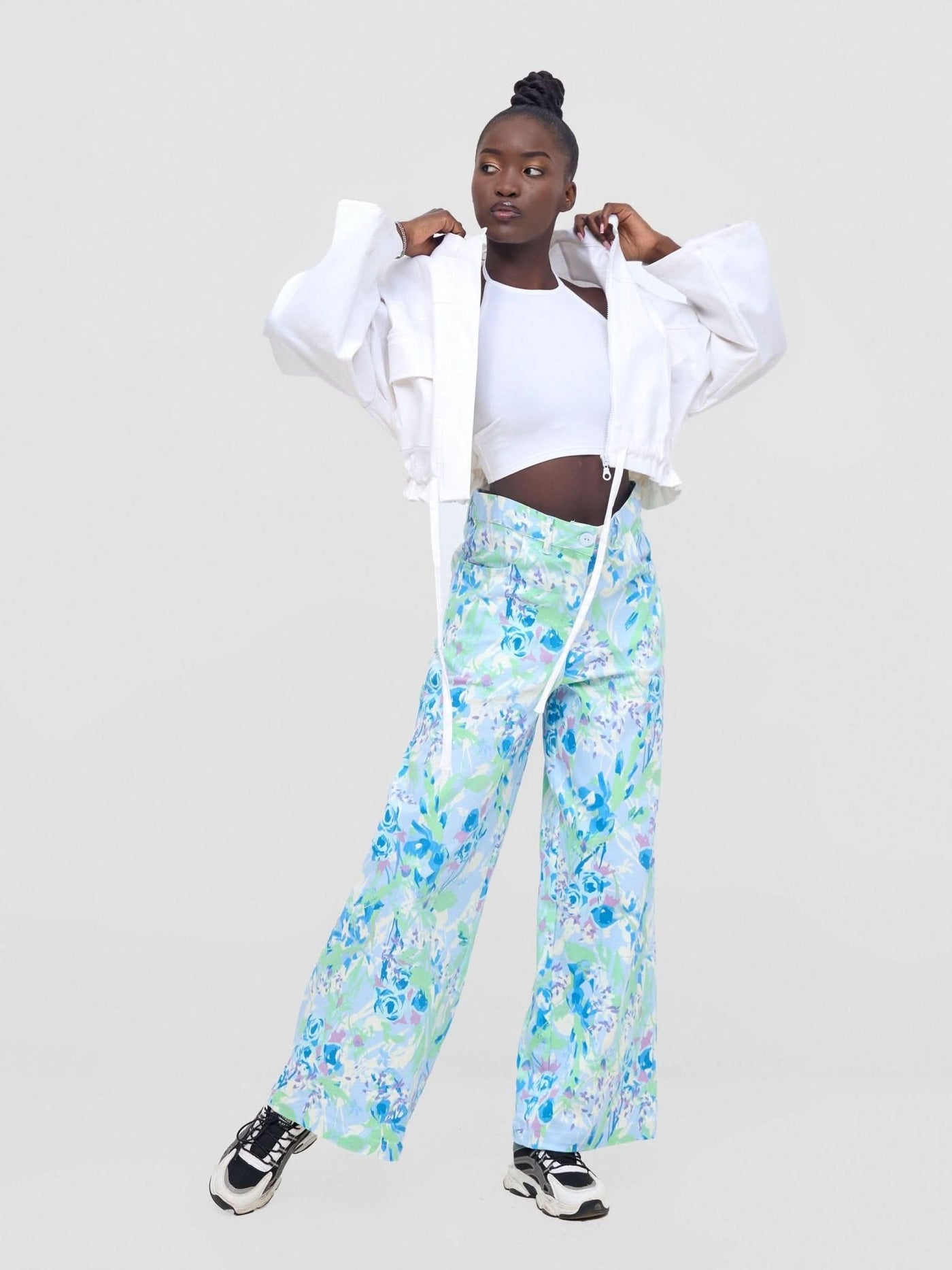 Zoya Nia Wide Leg Denim Pants - Blue / White Abstract Print - Shopzetu