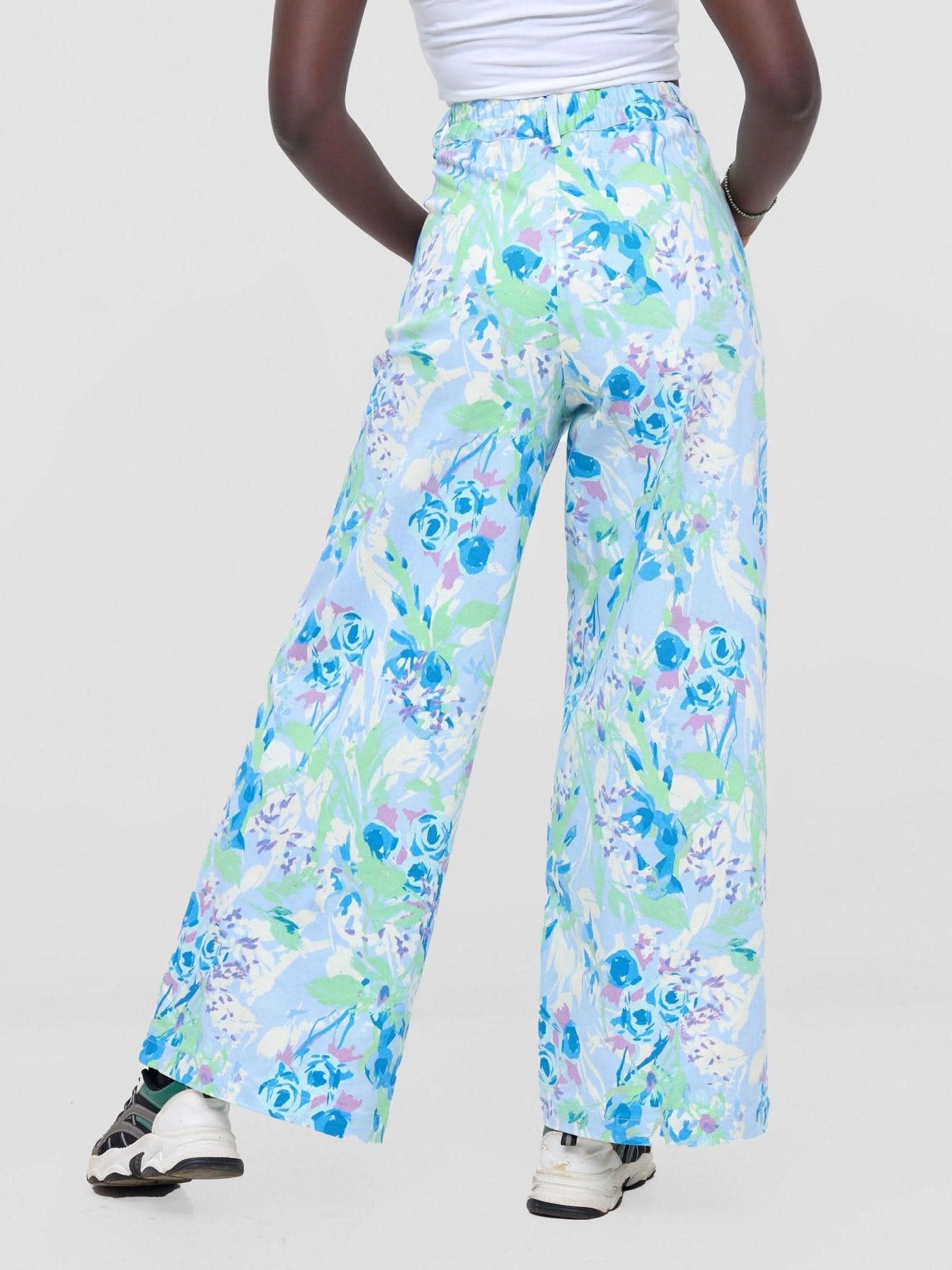 Zoya Nia Wide Leg Denim Pants - Blue / White Abstract Print - Shopzetu